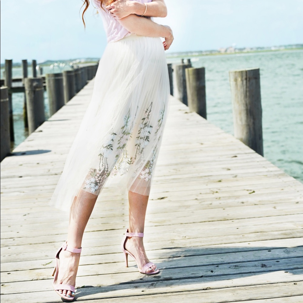 Cream floral Midi Skirt